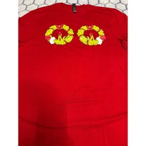 DISTRICT TEE Red Grinch Wreath Christmas Holiday Graphic T Shirt Women's‎ XL